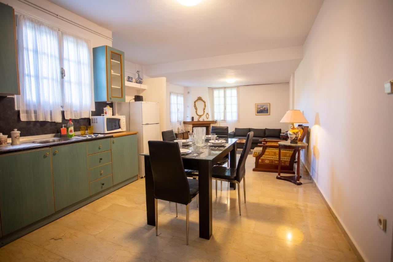 Traditional Villa Appartment With Garden, Also For Gatherings ,15 Minutes From Thessaloniki Airport Ngoại thất bức ảnh