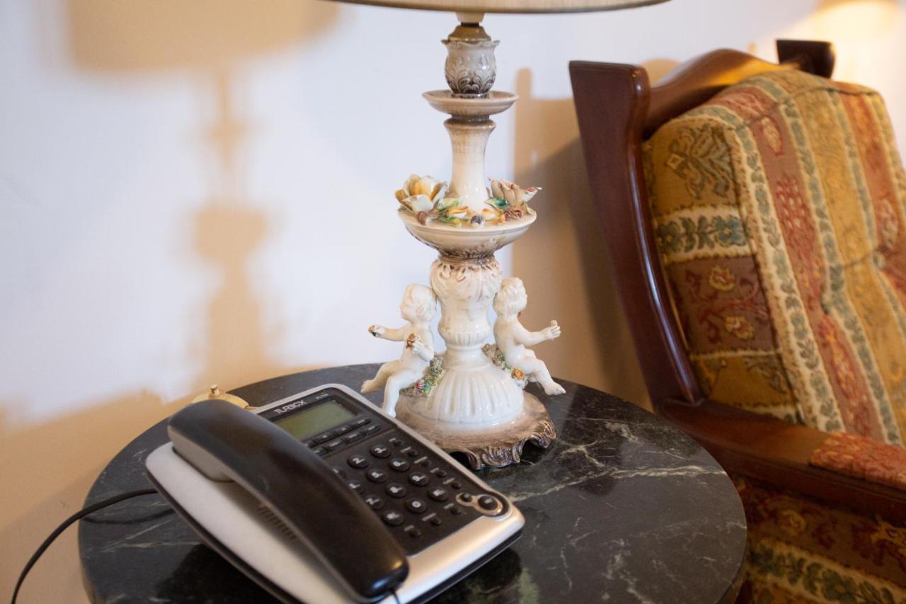 Traditional Villa Appartment With Garden, Also For Gatherings ,15 Minutes From Thessaloniki Airport Ngoại thất bức ảnh