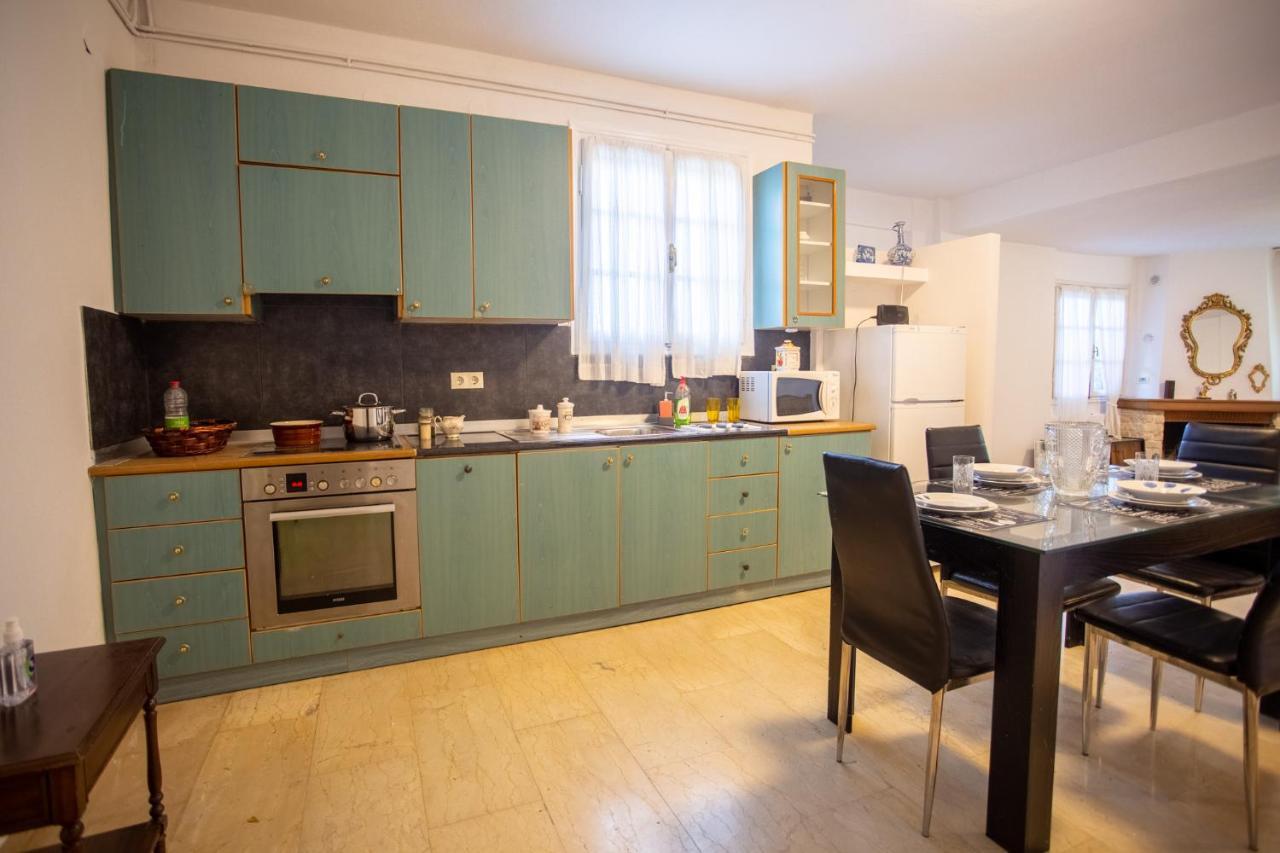 Traditional Villa Appartment With Garden, Also For Gatherings ,15 Minutes From Thessaloniki Airport Ngoại thất bức ảnh